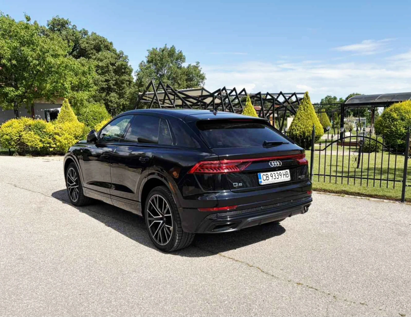 Audi Q8 50 TDI /// SLINE, снимка 4 - Автомобили и джипове - 54372923