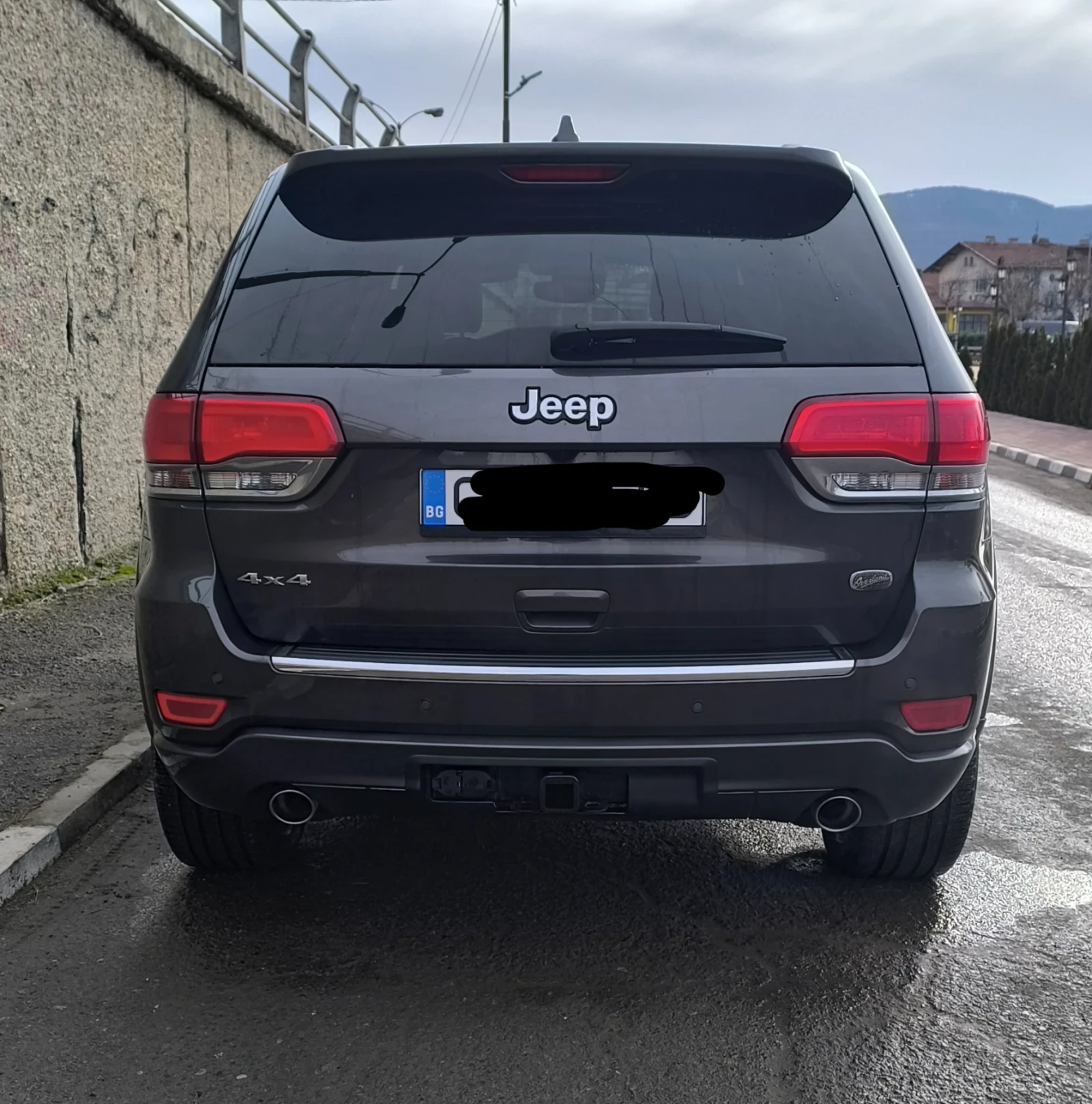 Jeep Grand cherokee Overland, снимка 5 - Автомобили и джипове - 54388953