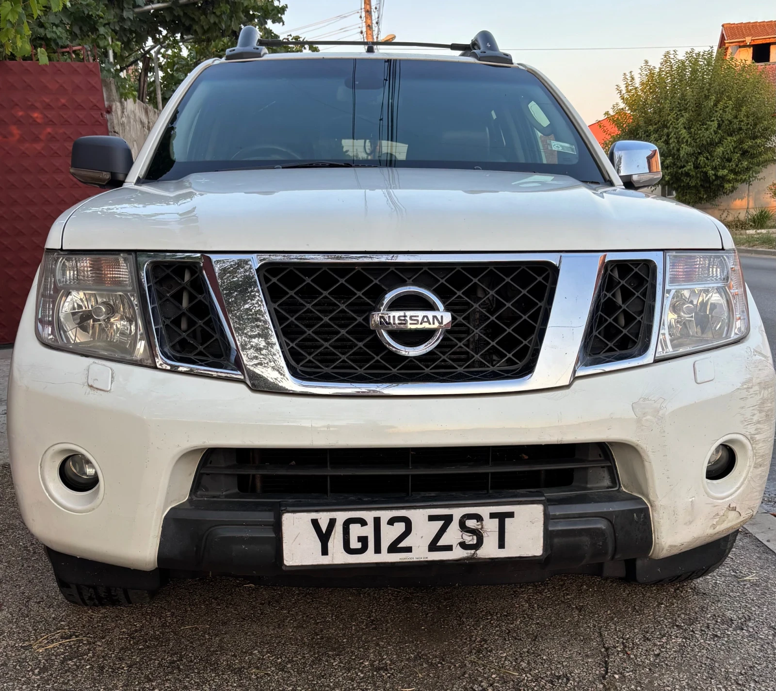 Nissan Navara Navara Tekna dCi, снимка 2 - Автомобили и джипове - 55565212