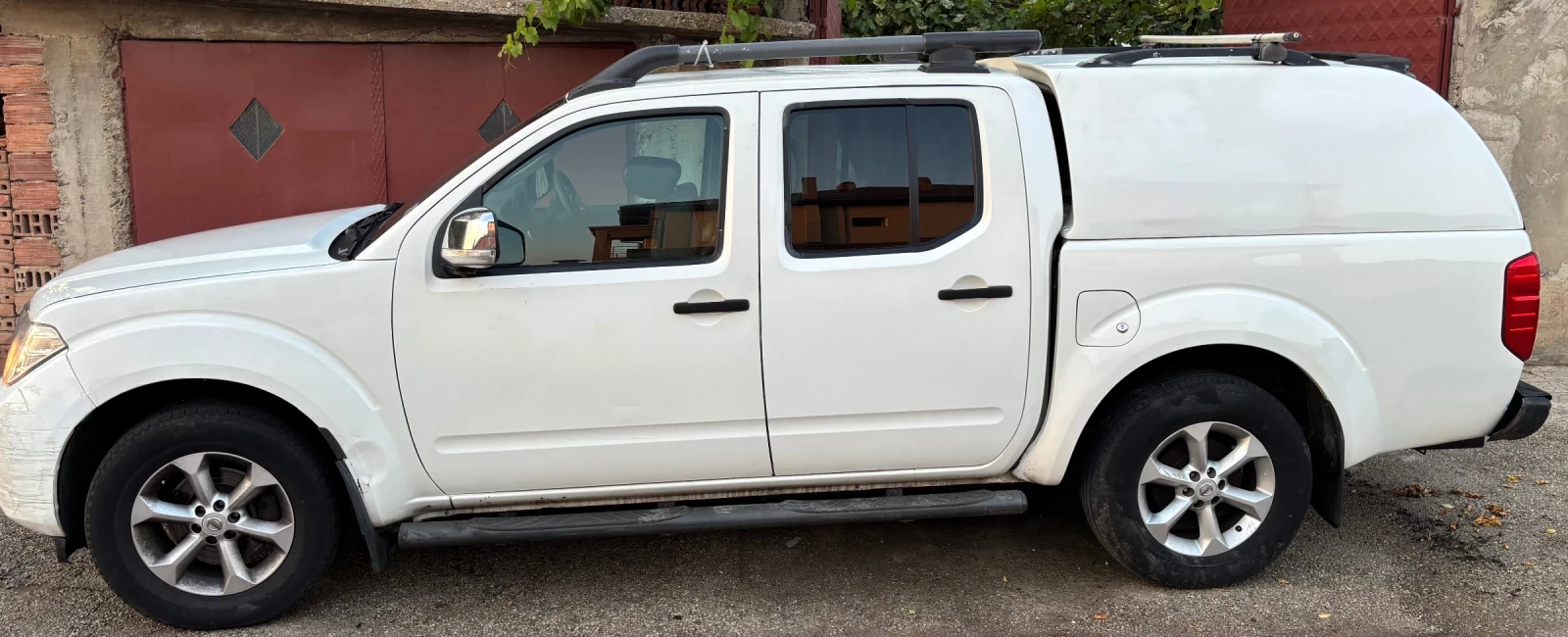 Nissan Navara Navara Tekna dCi, снимка 5 - Автомобили и джипове - 55565212