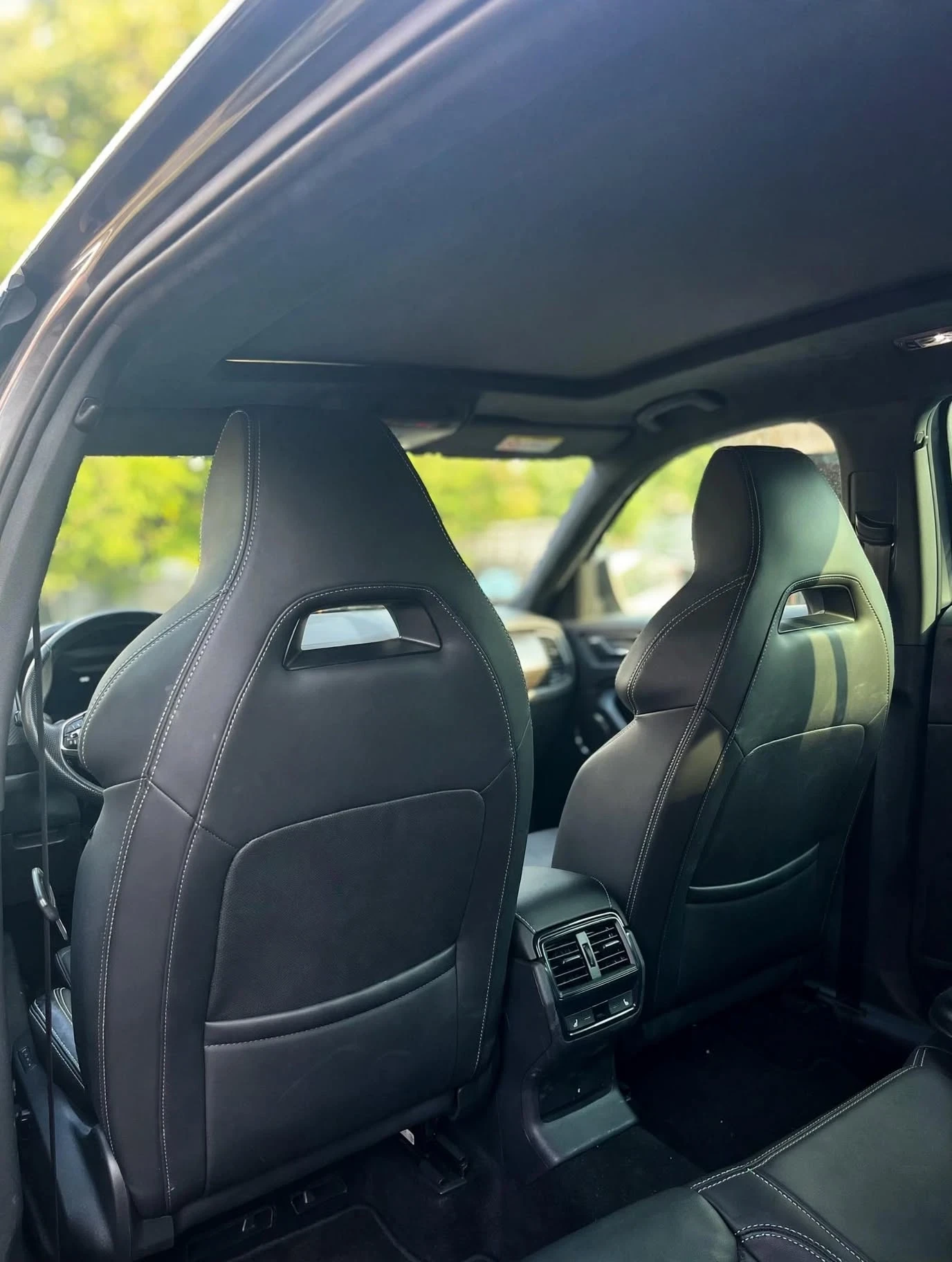 Skoda Kodiaq 2.0D 4x4 Sportline 27 000 km, снимка 12 - Автомобили и джипове - 55672843