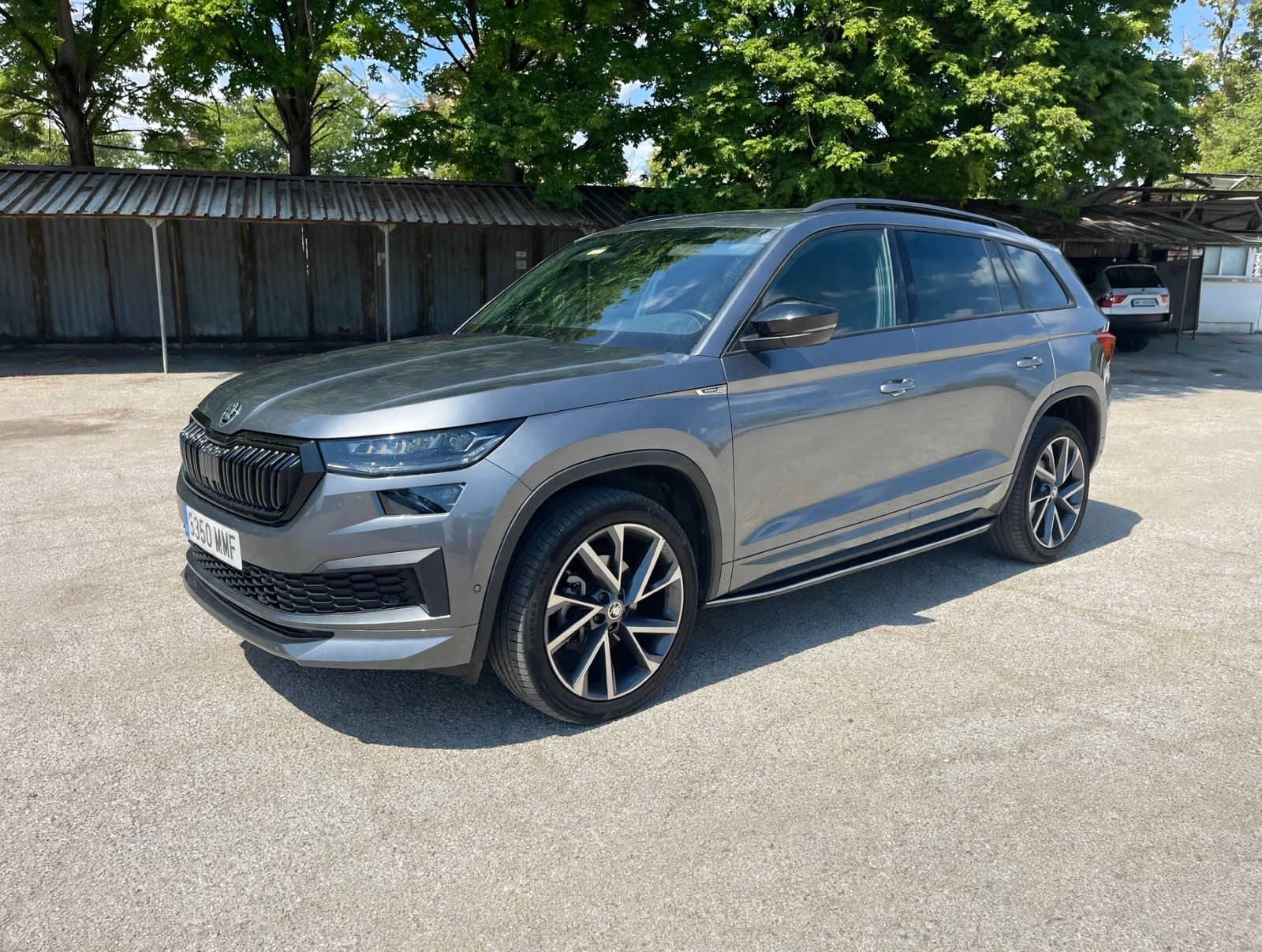 Skoda Kodiaq 2.0 4x4 27 000 km, снимка 7 - Автомобили и джипове - 55672843