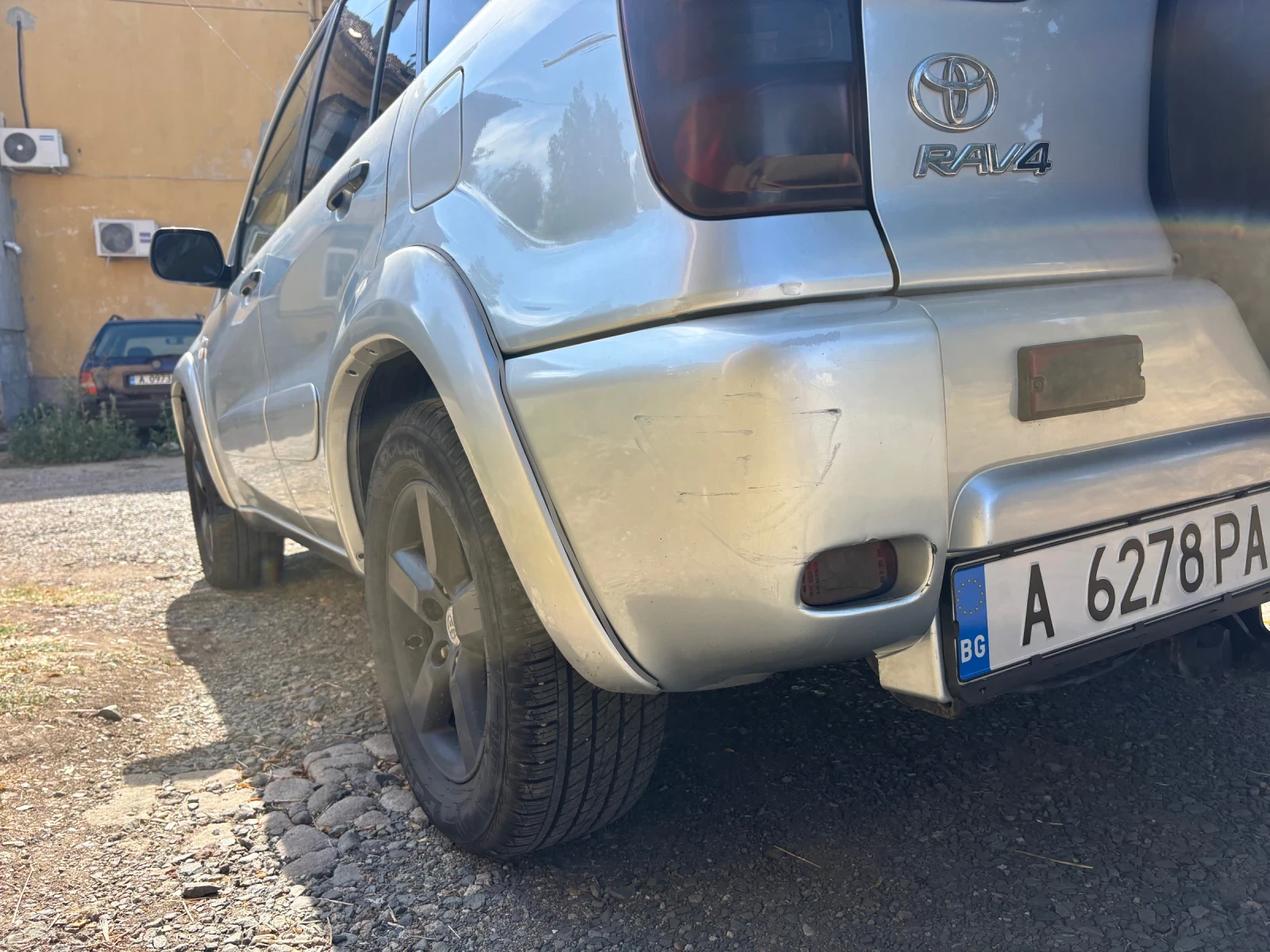 Toyota Rav4 D4D, снимка 5 - Автомобили и джипове - 56131143