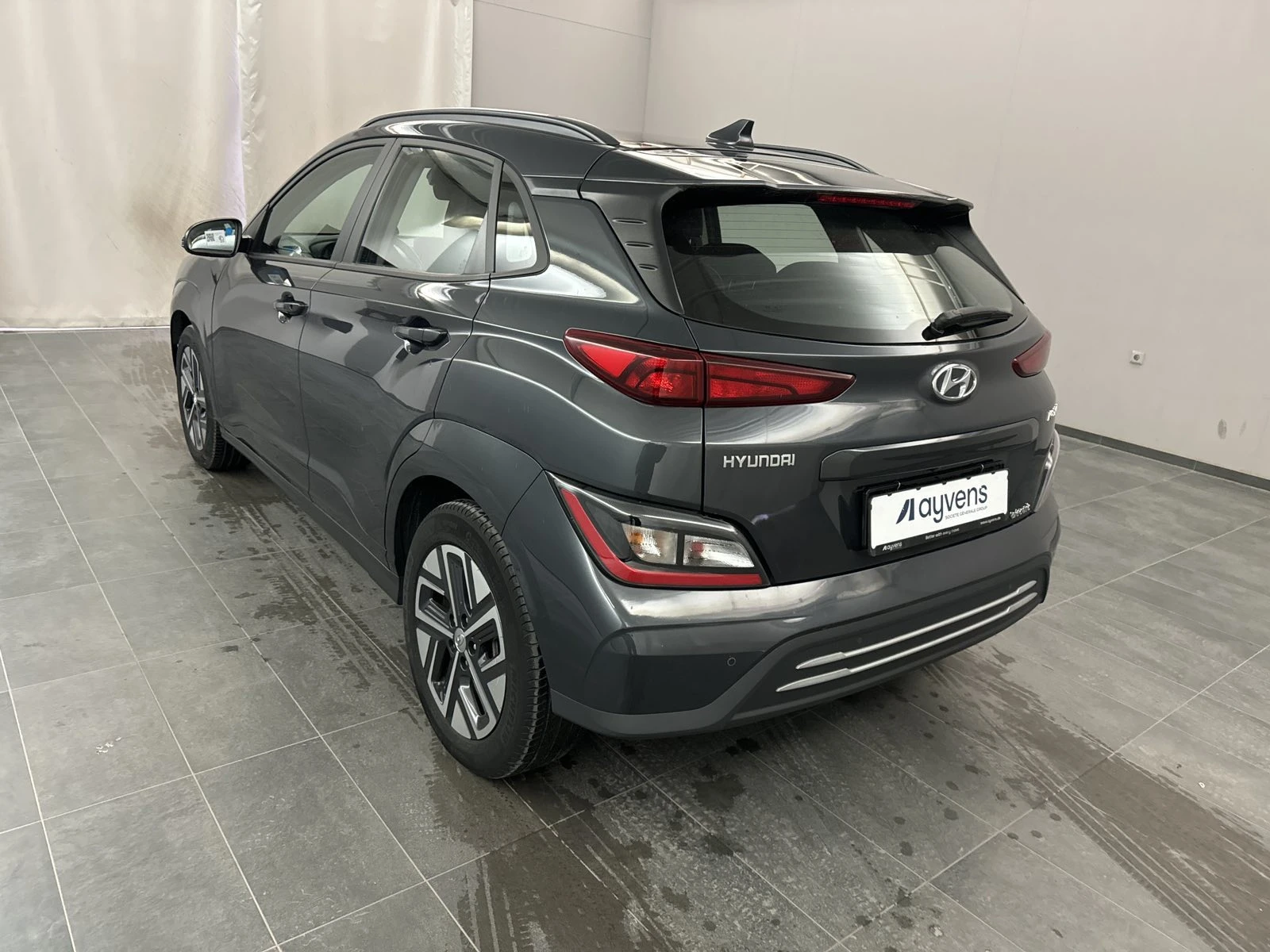Hyundai Kona 64KWh/SELECT/ГАРАНЦИЯ/2022г./BLUELINK, снимка 4 - Автомобили и джипове - 56164466