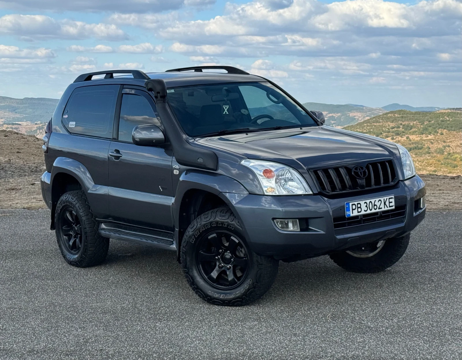 Toyota Land cruiser D4D, снимка 3 - Автомобили и джипове - 56248041