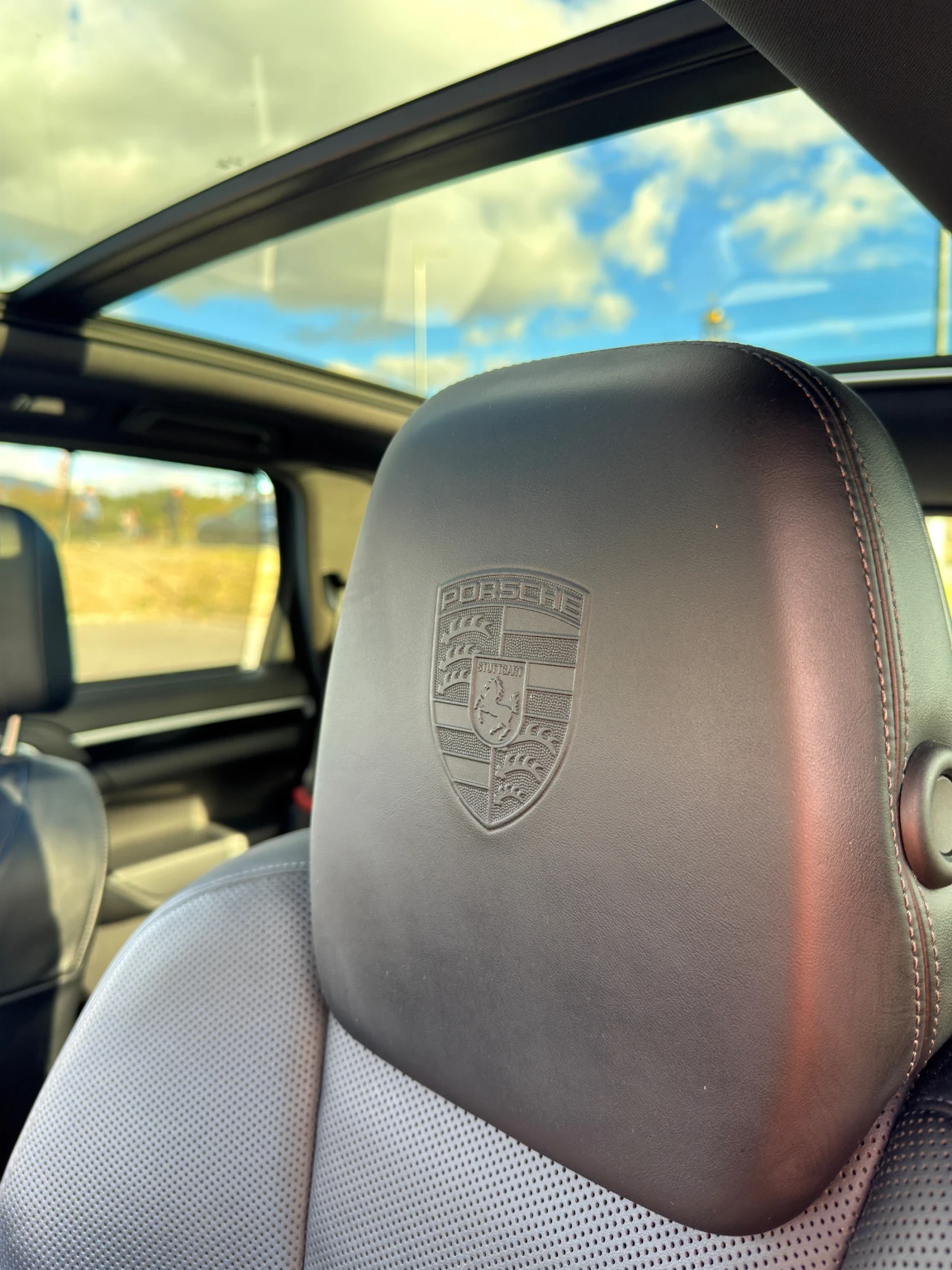 Porsche Cayenne S E-Hybrid Platinum Edition, снимка 7 - Автомобили и джипове - 56546033