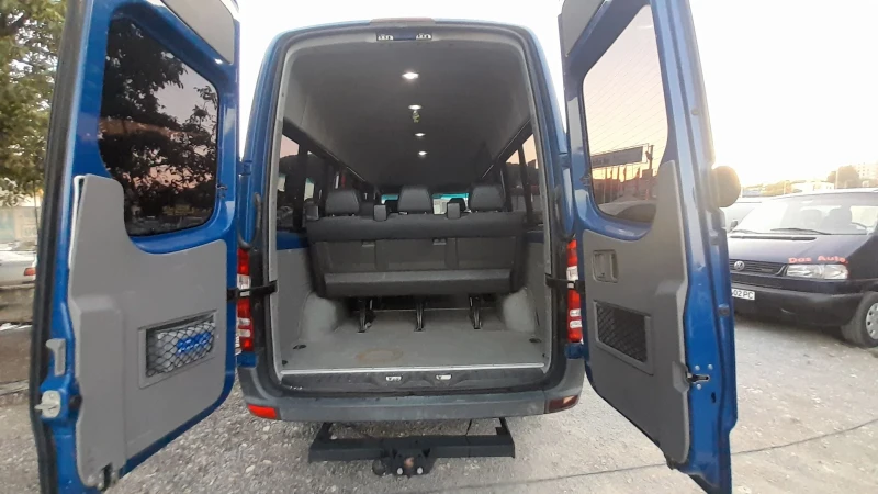 Mercedes-Benz Sprinter 8+ 1 места Клима Автоматик, снимка 13 - Бусове и автобуси - 46924458