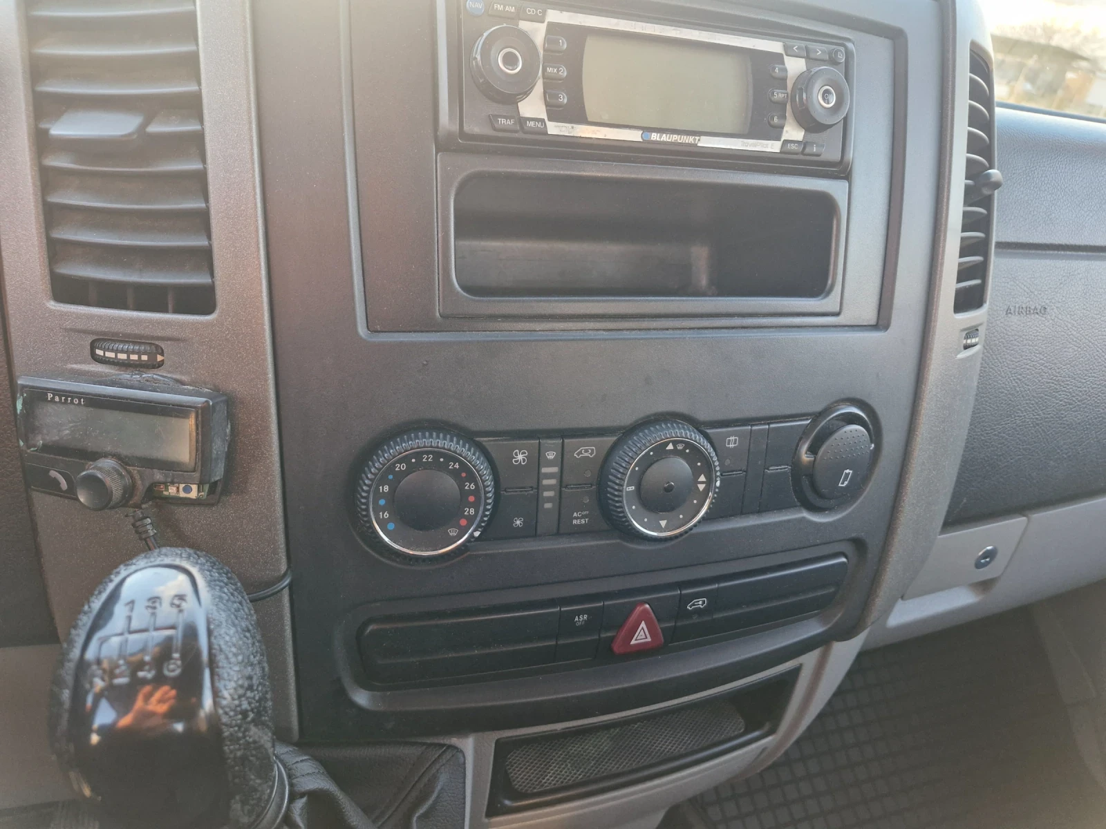 Mercedes-Benz Sprinter 311 SPRINTER 311.����� 646..����� | Mobile.bg � ����������� 14
