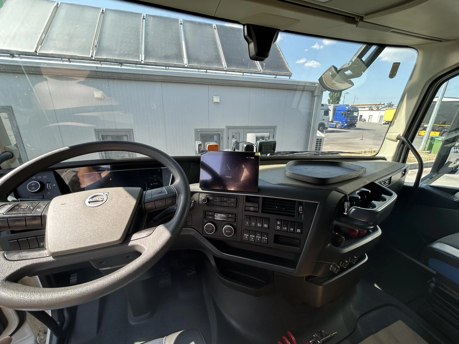 Volvo Fh 460 - изображение 8