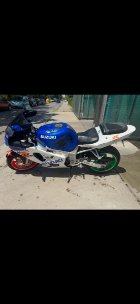 Обява за продажба на Suzuki Gsxr ~4 300 лв. - изображение 1