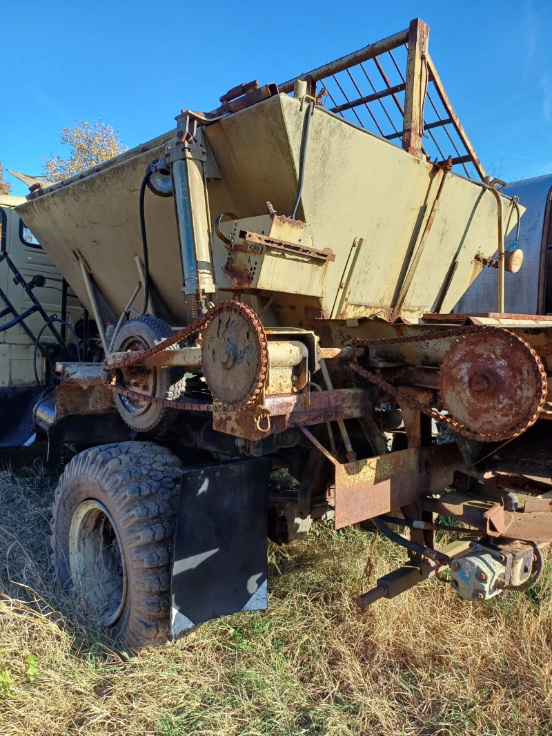 Специализирани машини Други John deer ЮМЗ Болгар, снимка 6 - Селскостопанска техника - 52339566