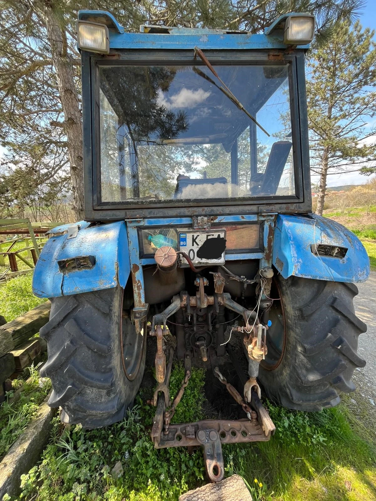 Трактор Болгар TK 82П, снимка 3 - Селскостопанска техника - 54159100