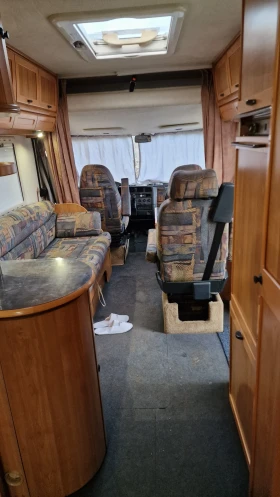 Кемпер HYMER / ERIBA E610, снимка 9