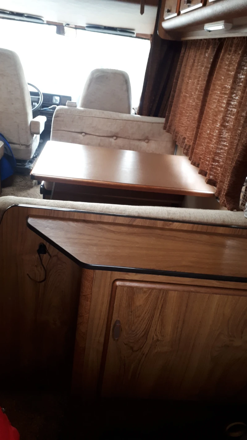 Кемпер Fiat Ducato, снимка 13 - Каравани и кемпери - 52284349