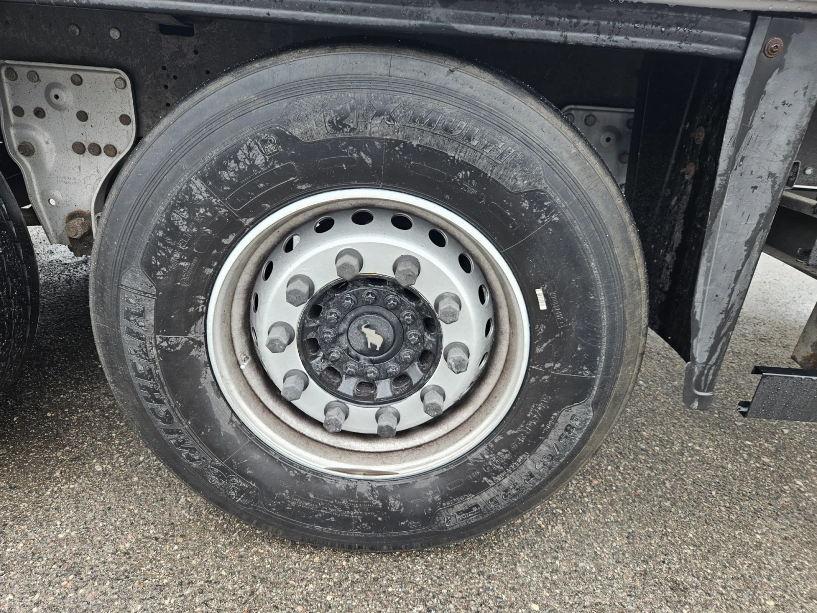 Полуремарке Schmitz SCB* S3T, снимка 9 - Ремаркета - 55845360