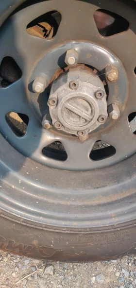 Nissan Pickup 2.4, снимка 14