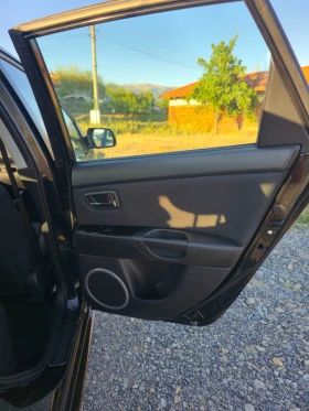 Mazda 3 2.0d, снимка 8
