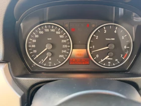 BMW 318 Панорама Подгрев Навигация 2 ключа - 3700 € / 7236.57 лв. - 37427193 14