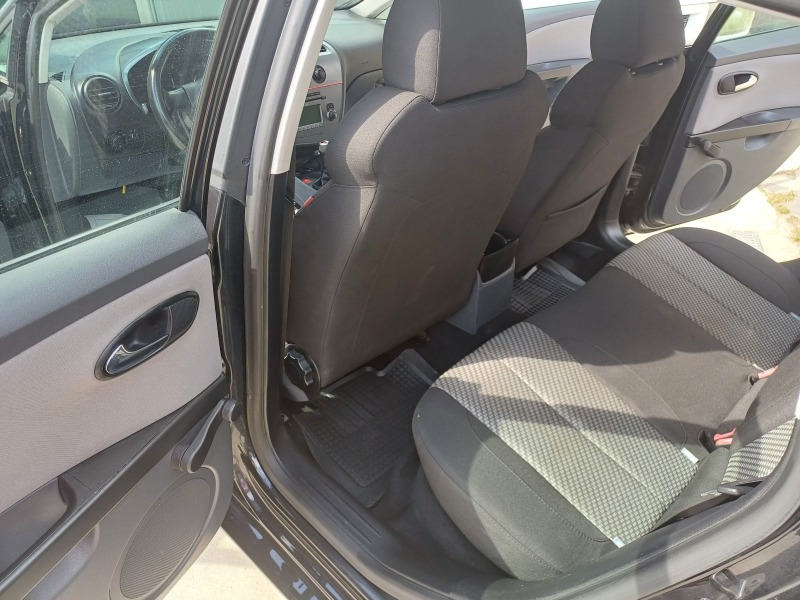 Seat Leon 1.4бензин , снимка 15 - Автомобили и джипове - 46218015