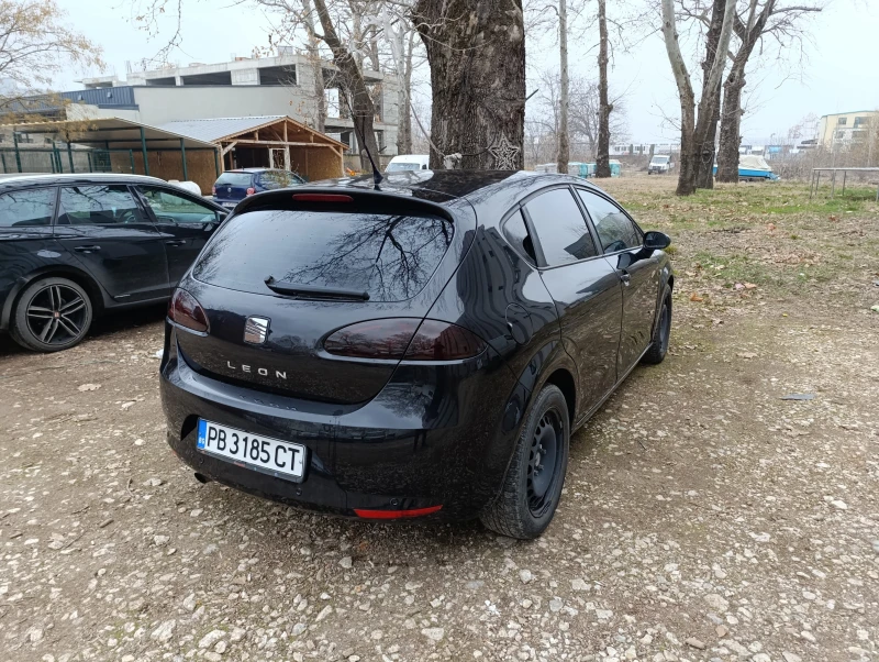 Seat Leon 1.6i 102к.с. ГАЗ, снимка 4 - Автомобили и джипове - 49355800