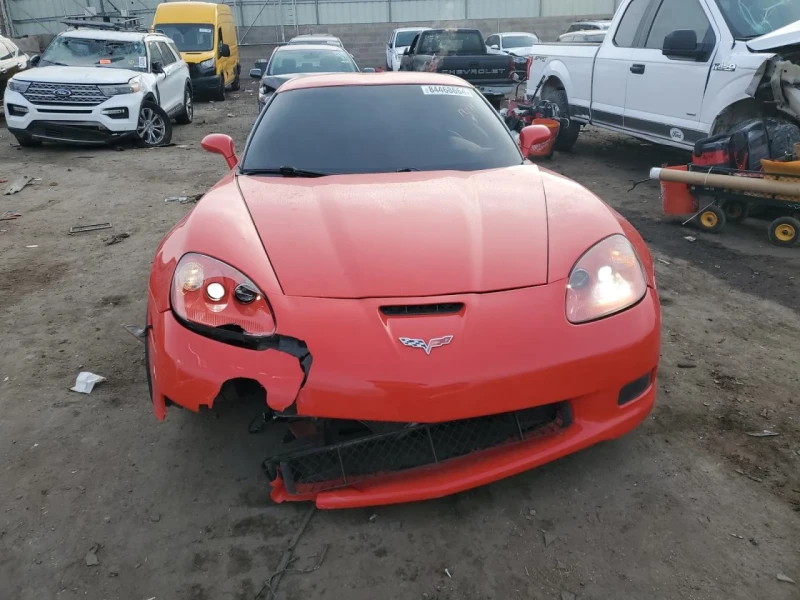 Chevrolet Corvette, снимка 2 - Автомобили и джипове - 49450611