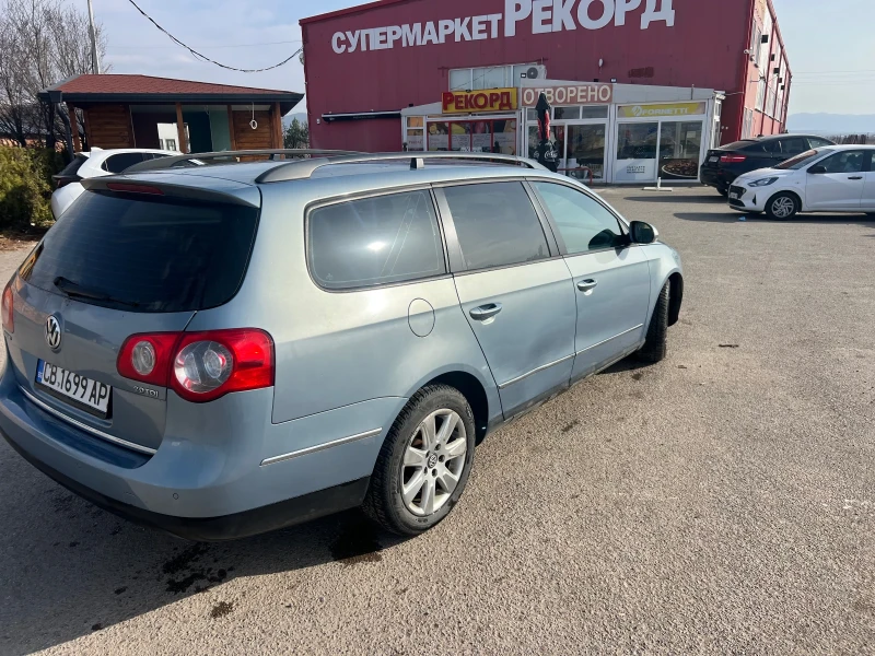 VW Passat 2.0tdi, снимка 5 - Автомобили и джипове - 49460795