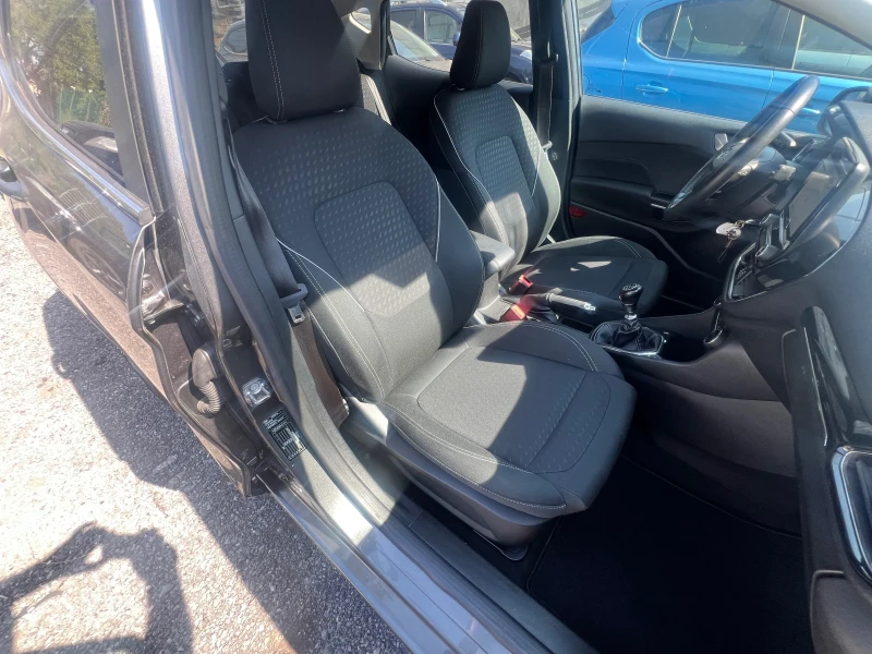 Ford Fiesta 1.5TDCI TITANIUM 34000Км ГАРАНЦИЯ 6М, снимка 14 - Автомобили и джипове - 51390404