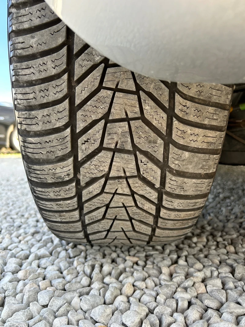 Citroen DS5 2.0HDi/163K.C./NAVI/KAMERA/EURO 5B, снимка 17 - Автомобили и джипове - 51788207