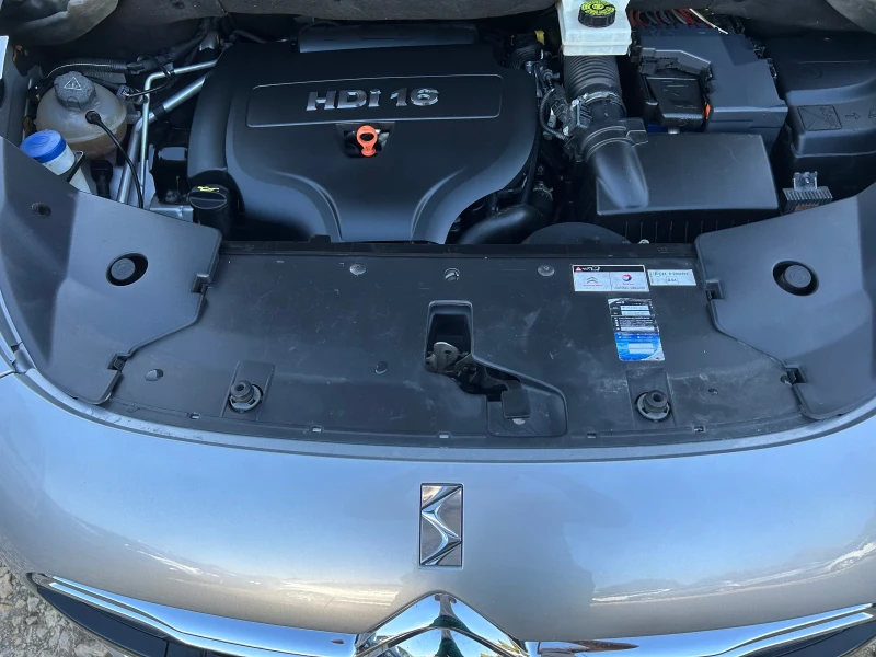 Citroen DS5 2.0HDi/163K.C./NAVI/KAMERA/EURO 5B, снимка 16 - Автомобили и джипове - 51788207