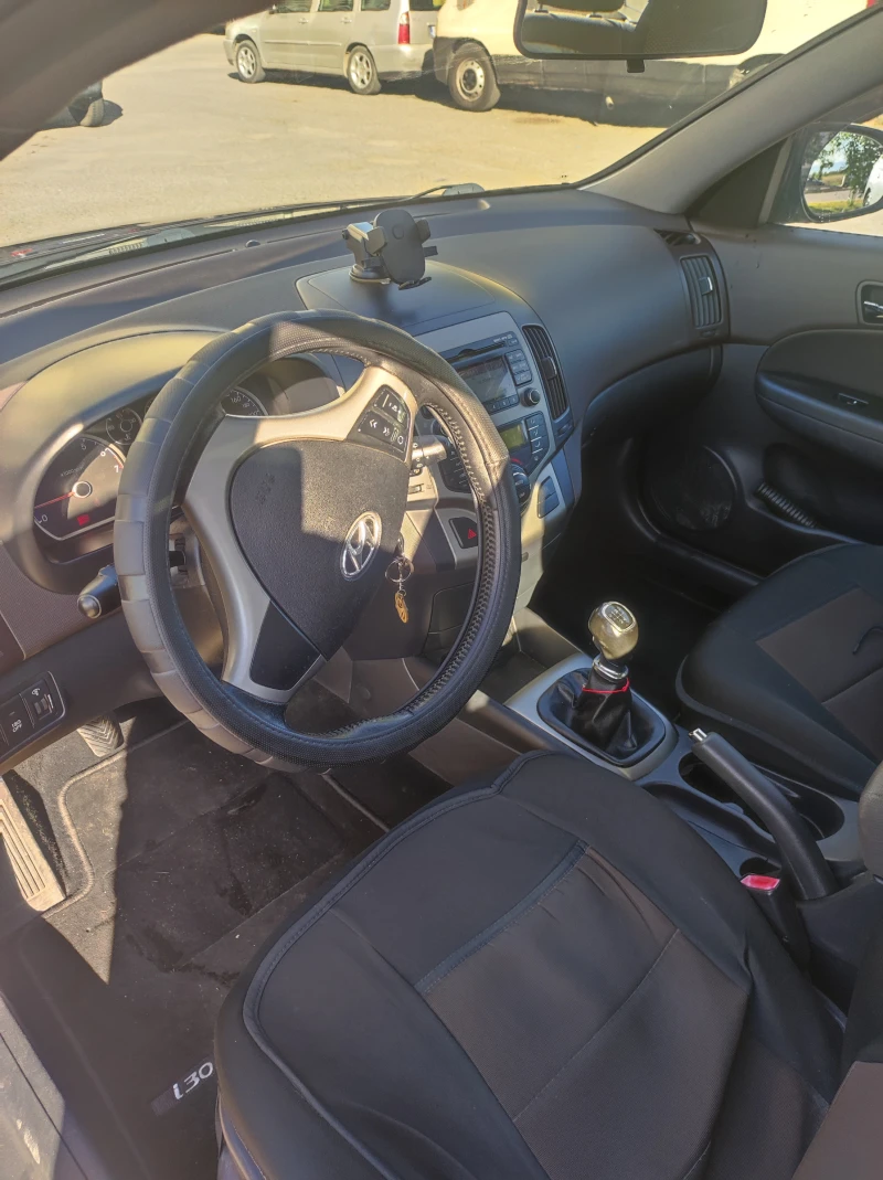 Hyundai I30, снимка 7 - Автомобили и джипове - 52149007