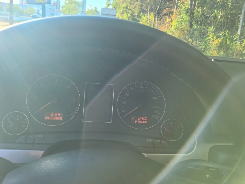 Audi A4 Б7 3.0 ТДИ, снимка 8 - Автомобили и джипове - 52271240