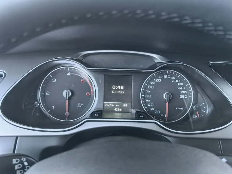 Audi A4 2.0TDI FACELIFT , снимка 13 - Автомобили и джипове - 52526092