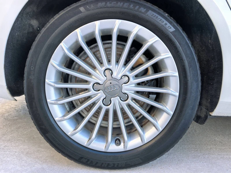 Audi A4 2.0TDI FACELIFT , снимка 17 - Автомобили и джипове - 52526092