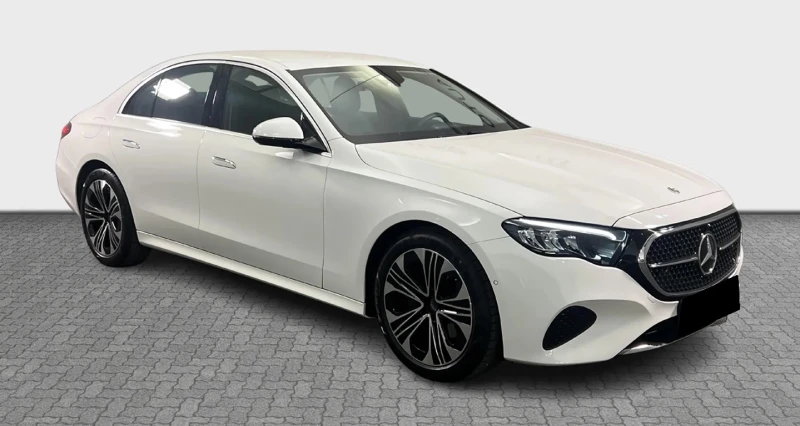 Mercedes-Benz E 220 d, снимка 2 - Автомобили и джипове - 52694283