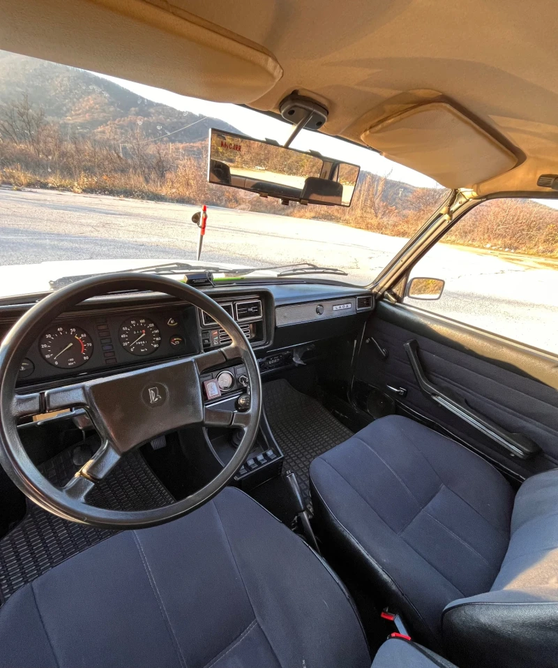 Lada 2107, снимка 11 - Автомобили и джипове - 52958353