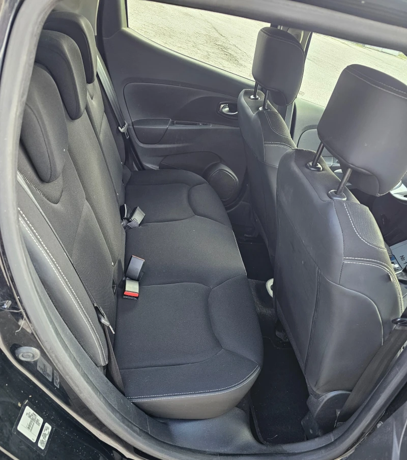 Renault Clio, снимка 15 - Автомобили и джипове - 53102622