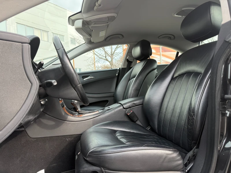Mercedes-Benz CLS 320 Facelift/Avantgarde, снимка 8 - Автомобили и джипове - 53424945