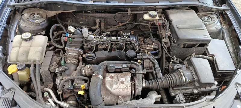 Mazda 3 1.6 109, снимка 7 - Автомобили и джипове - 53458763