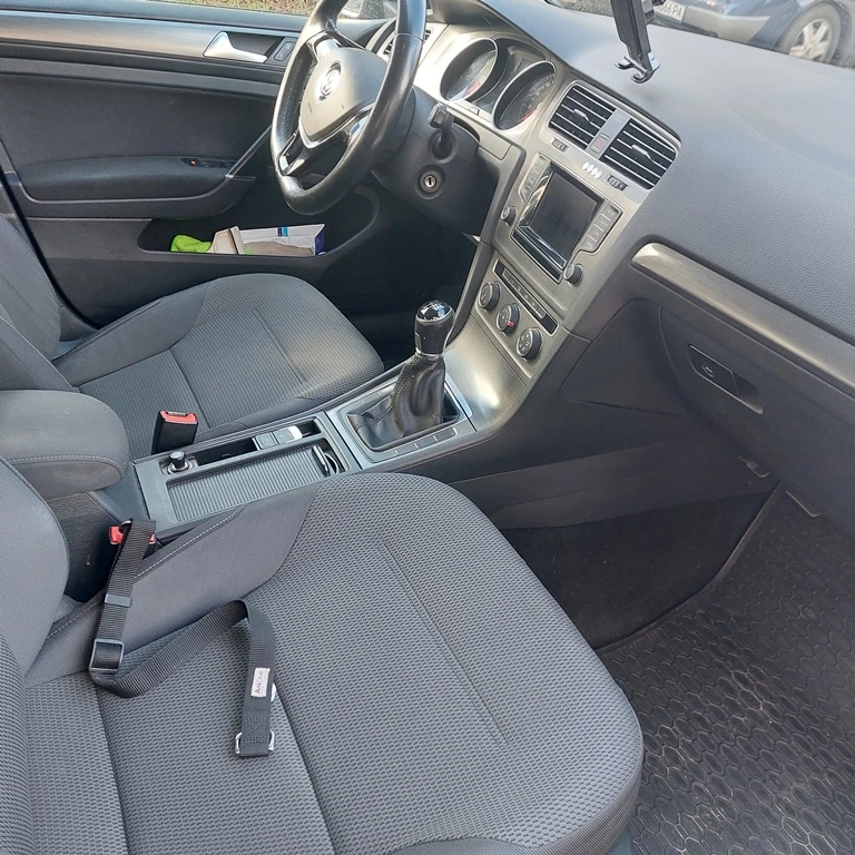 VW Golf  - изображение 10