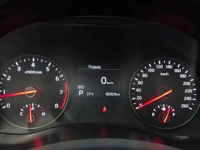 Kia K7, снимка 8 - Автомобили и джипове - 56689473