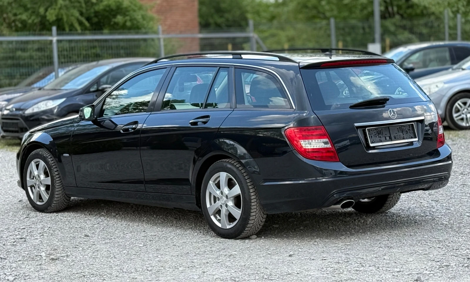 Mercedes-Benz C 220 2.2CDi 170к.с * Навигация* * Face-Lift*  - изображение 4
