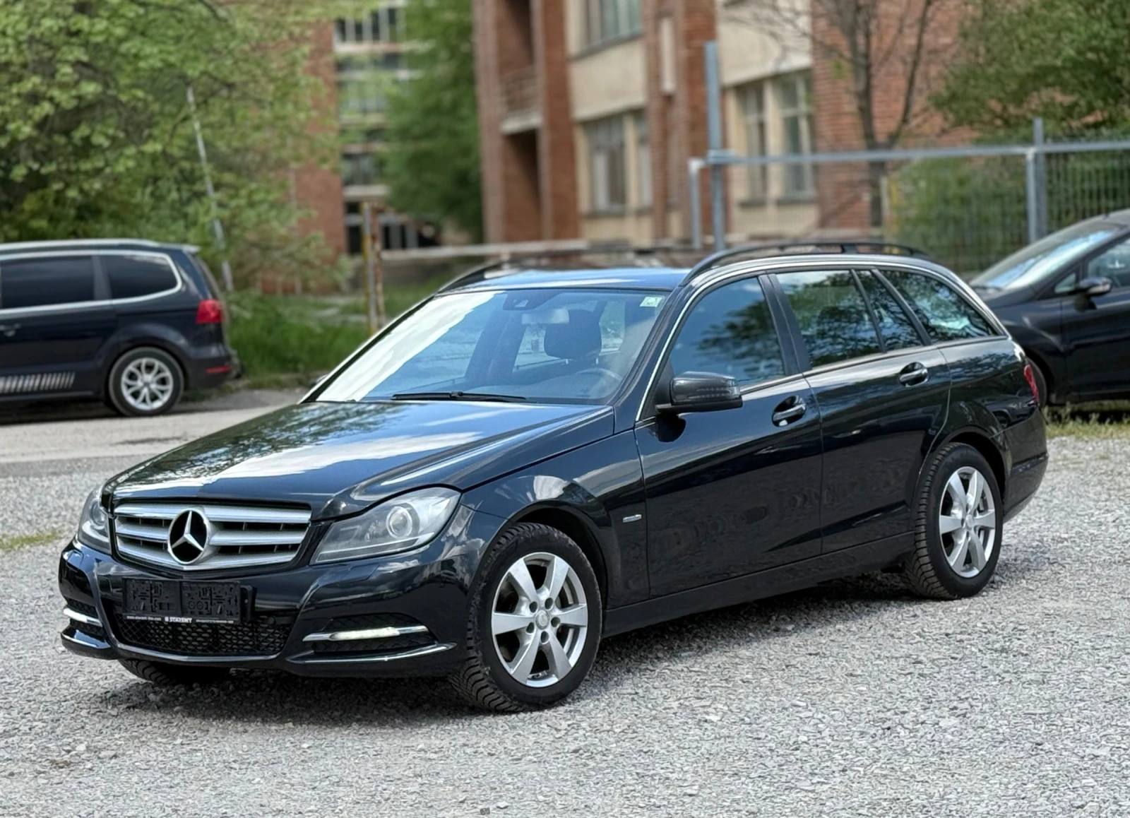 Mercedes-Benz C 220 2.2CDi 170к.с * Навигация* * Face-Lift*  - изображение 3