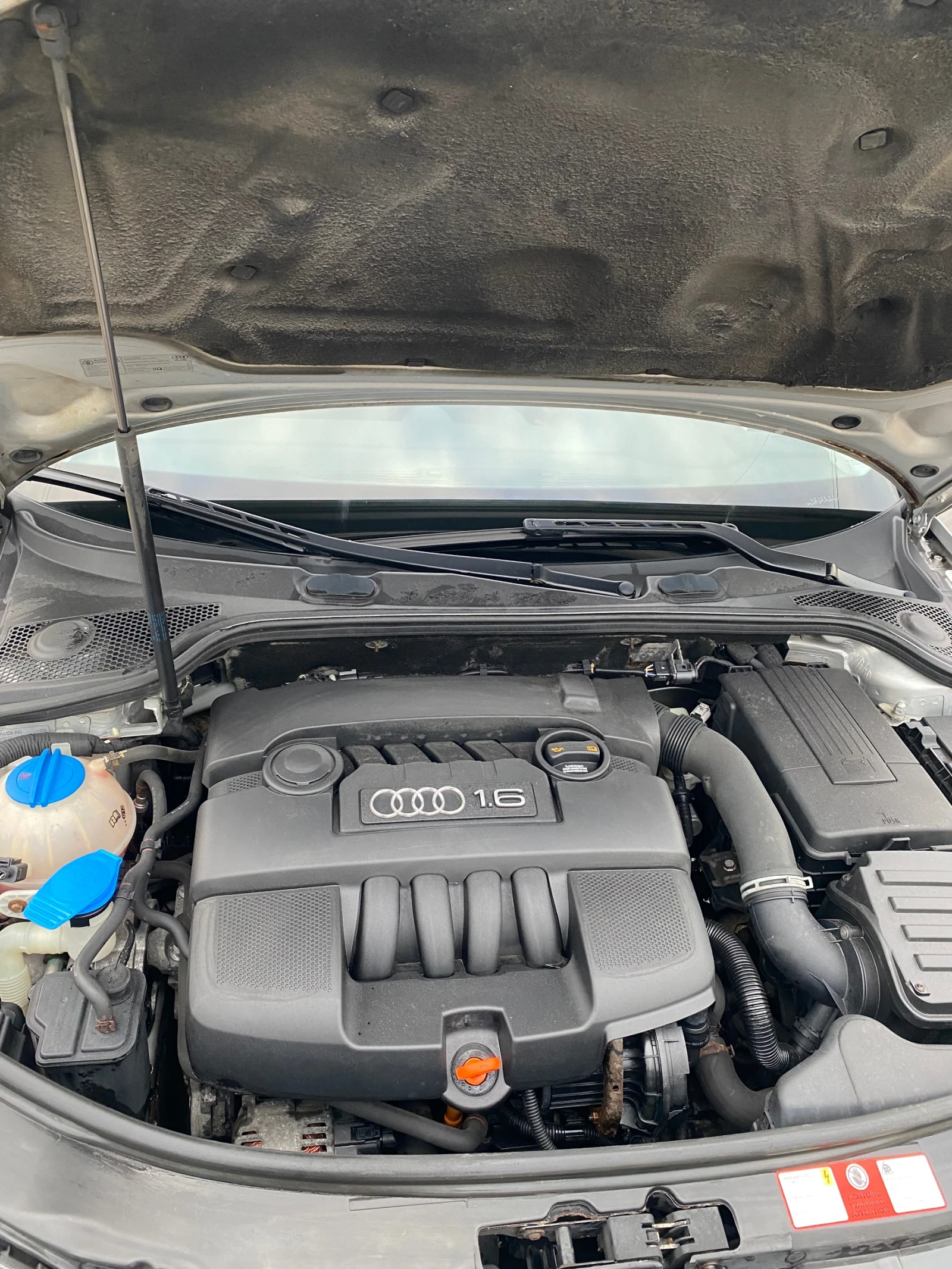 Audi A3 1.6 Бензин 102 коня Климатроник!! - изображение 9