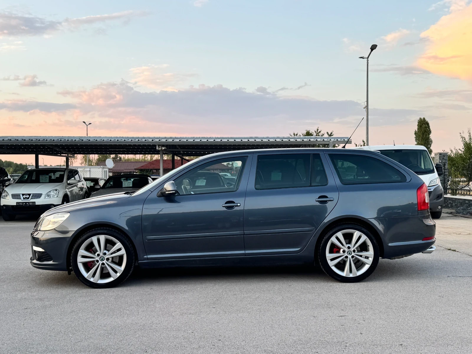 Skoda Octavia 2.0TSI VRS - изображение 3