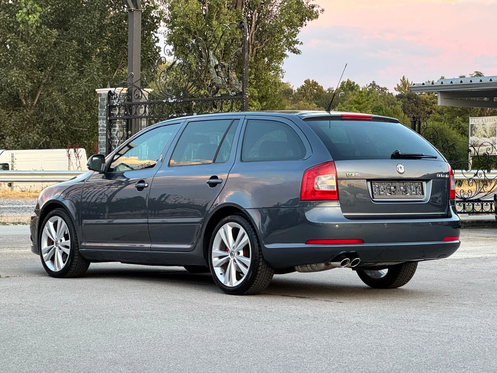 Skoda Octavia 2.0TSI VRS - изображение 4