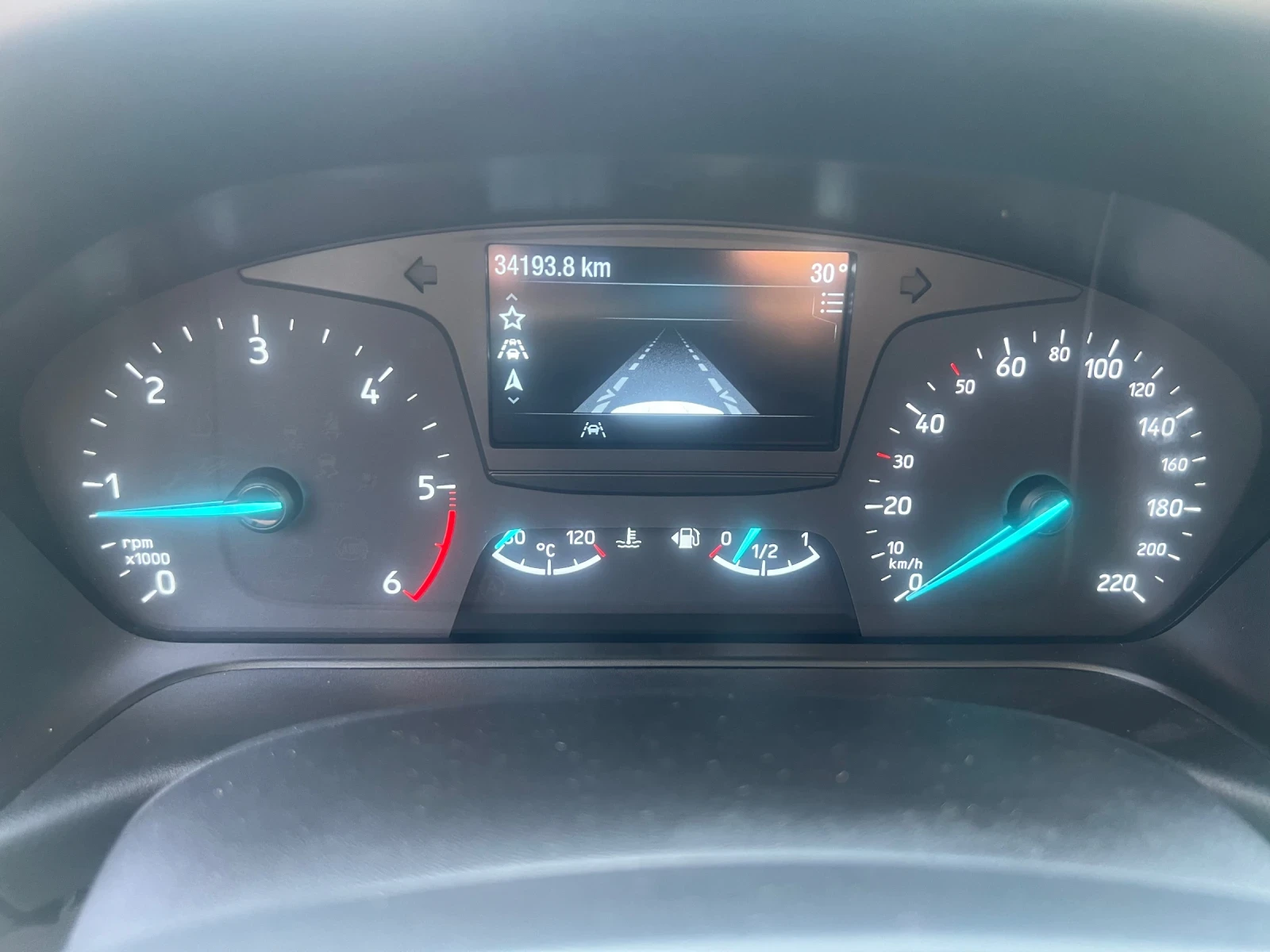 Ford Fiesta 1.5TDCI TITANIUM 34000Км ГАРАНЦИЯ 6М | Mobile.bg — изображение 16