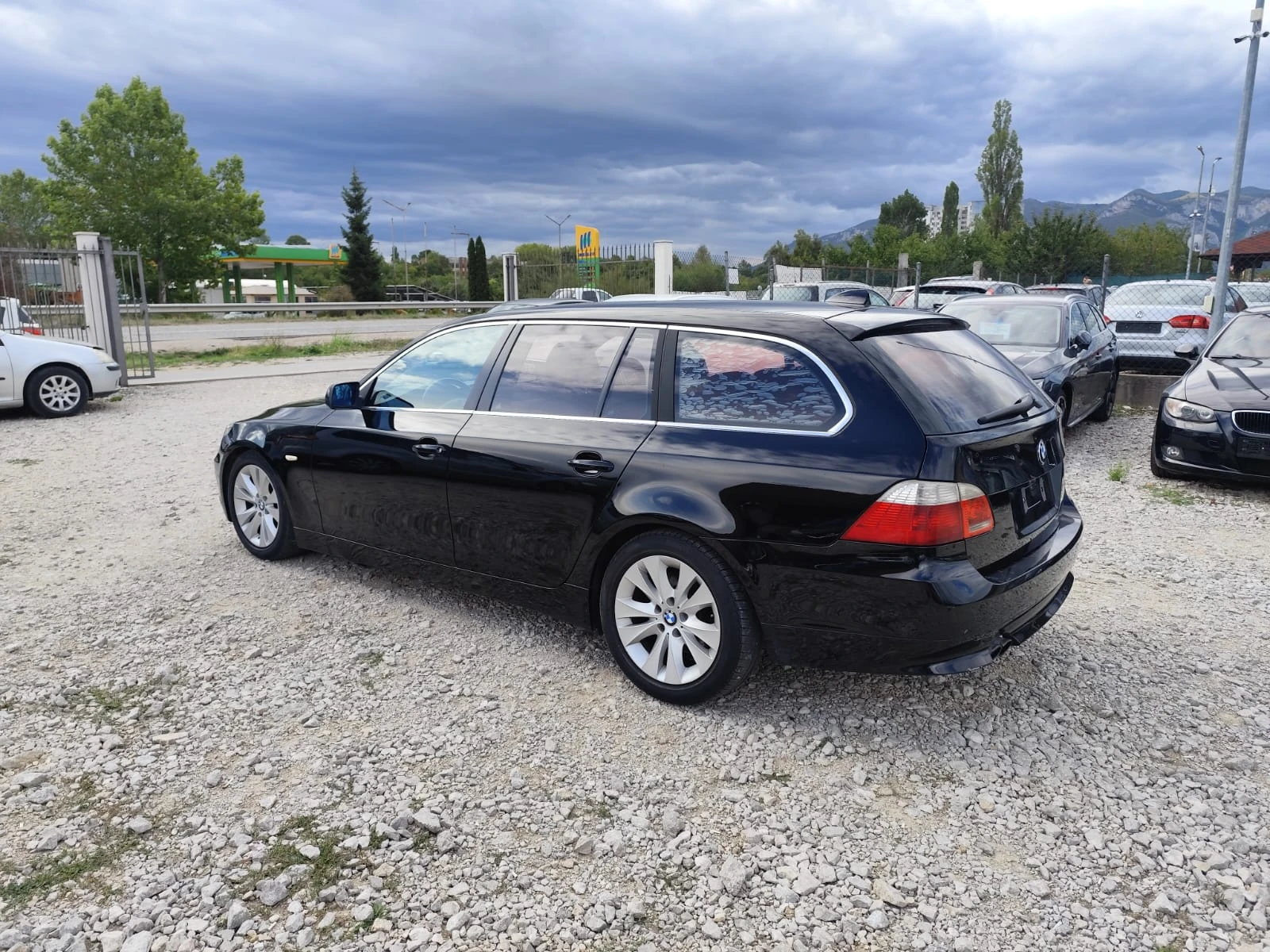 BMW 525 2.5 дизел ИТАЛИЯ - изображение 7