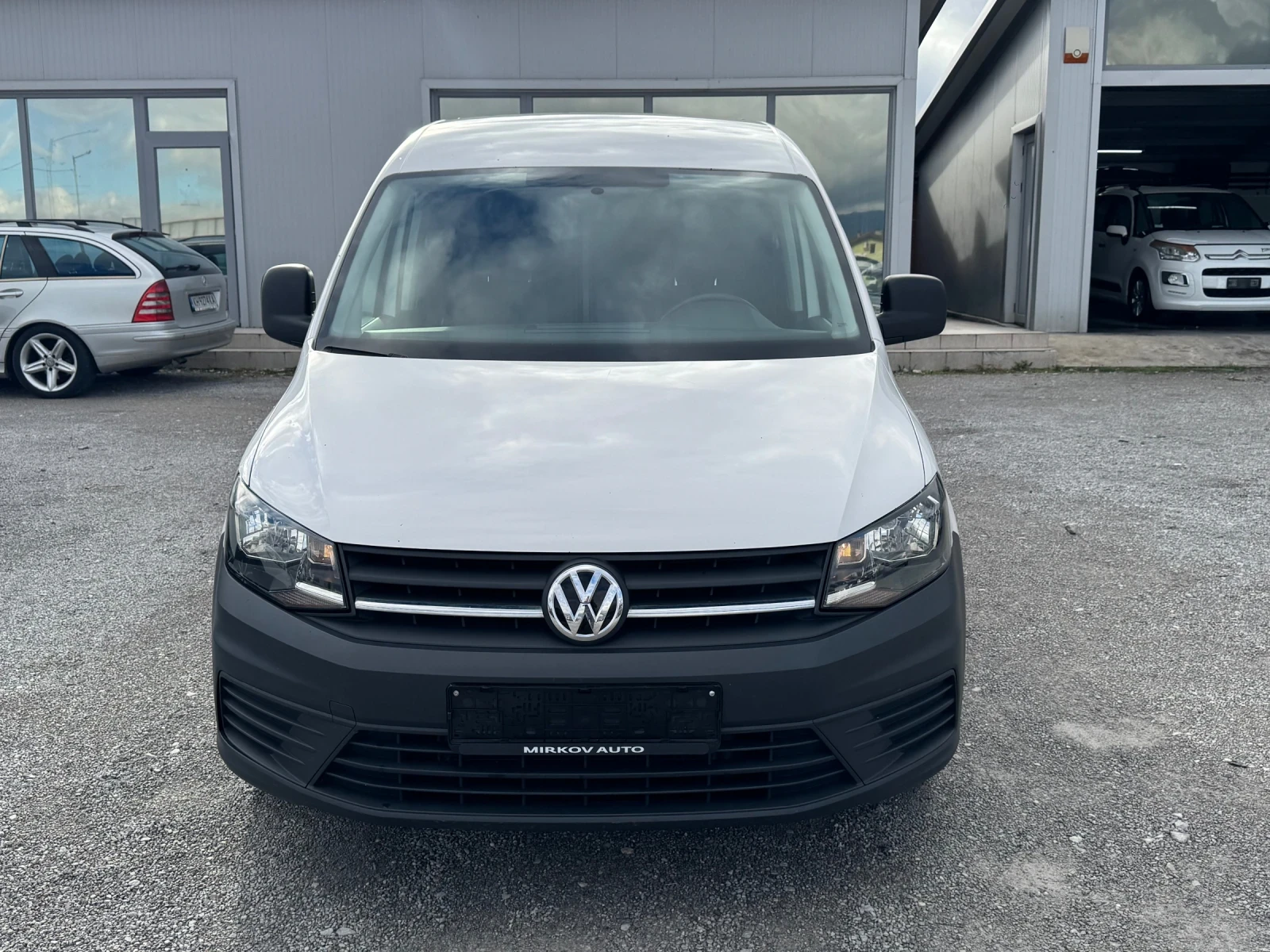 VW Caddy 2.0TDI/ТОП СЪСТОЯНИЕ - изображение 2