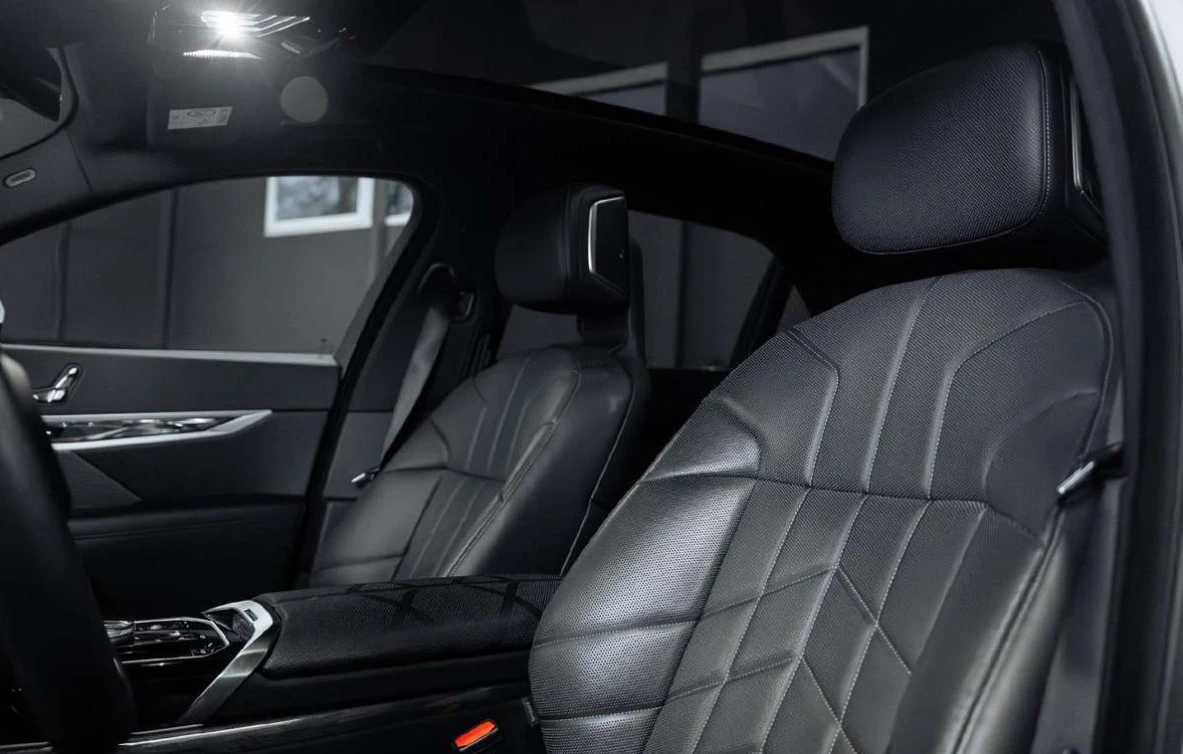 BMW 740 d xDrive M Pack - изображение 8