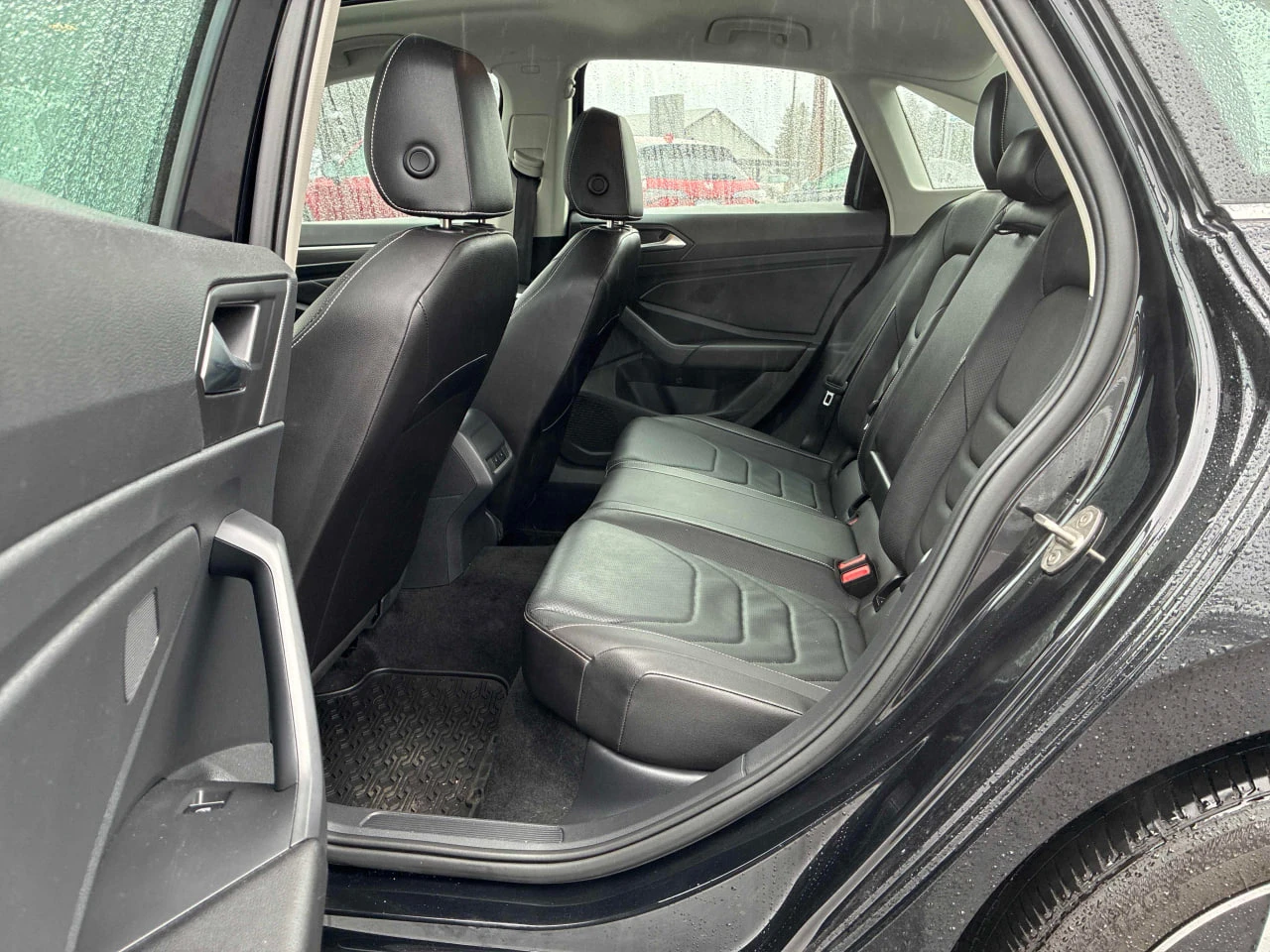 VW Jetta CARFAX* *   *  | Mobile.bg   13